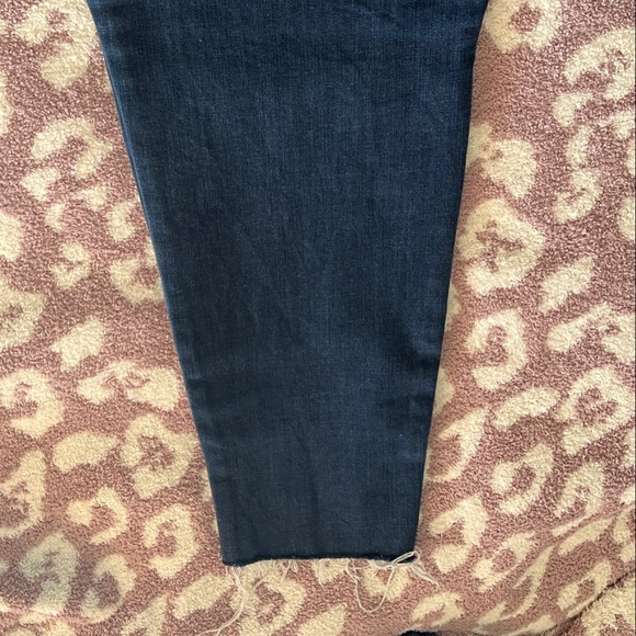 Banana Republic Mid-Rise Skinny Jeans - Picture 9 of 9